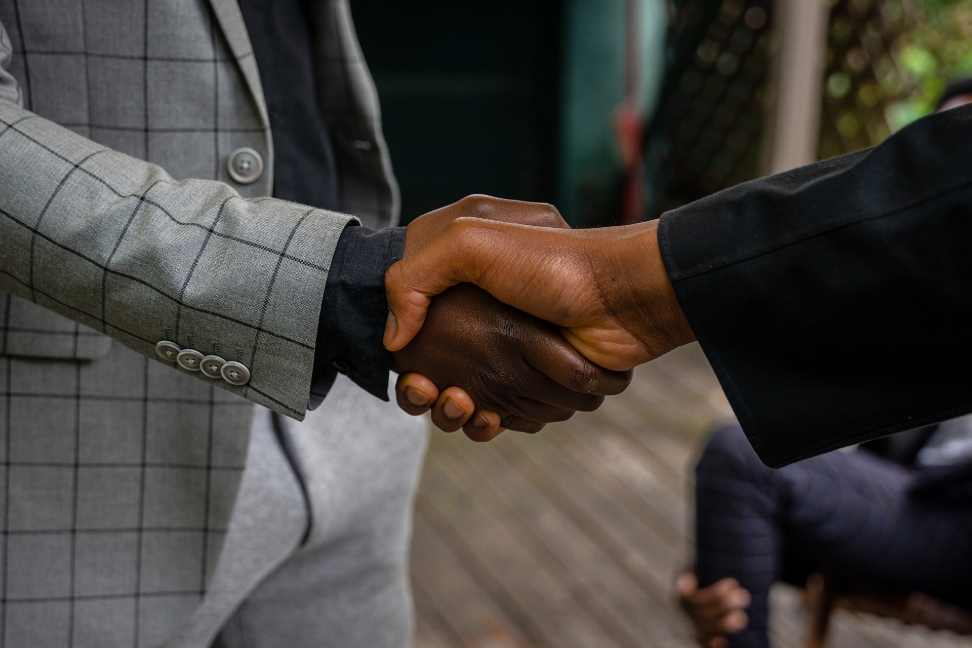 business-handshake-image